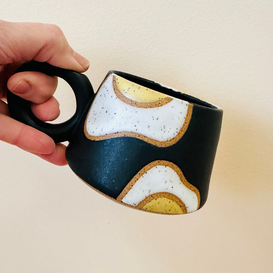 Egg Straight Edge Mug